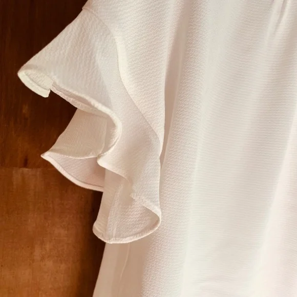 CeCe Women's Drop Shoulder Wide Neck Ruched Blouse Color: New Ivory Size XS - Picture 7 of 16